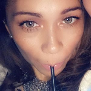 Meet your Posher, Nena